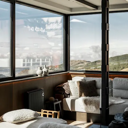 Luxury 3bed Penthouse By Slope - Apartment *