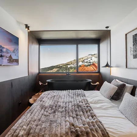 Luxury 3bed Penthouse By Slope - Apartment *