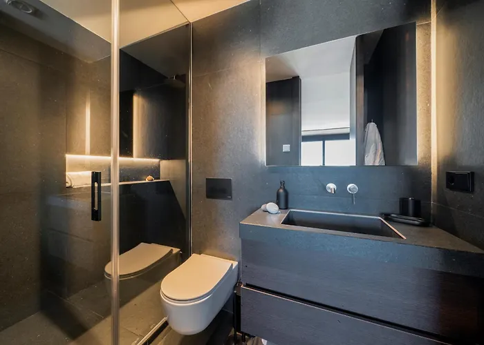 Luxury 3bed Penthouse By Slope - * Sierra Nevada