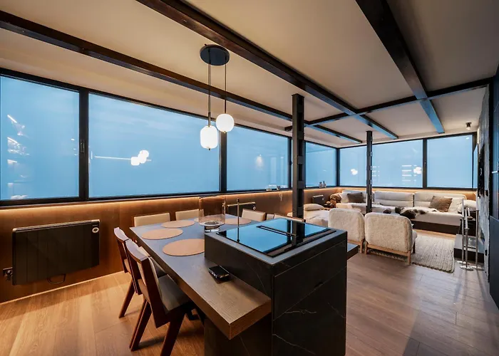 Luxury 3bed Penthouse By Slope -