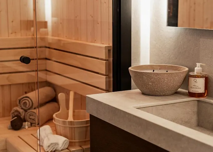 Luxury 3bed Penthouse By Slope - * Sierra Nevada