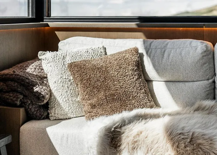 Luxury 3bed Penthouse By Slope -