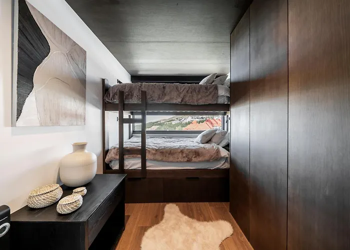 Luxury 3bed Penthouse By Slope -