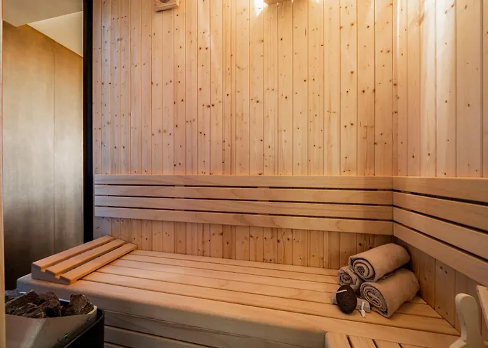 Luxury 3bed Penthouse By Slope - * Sierra Nevada